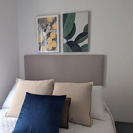 Lofts Center *